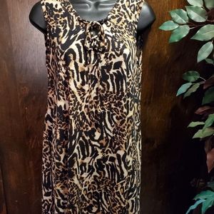BOBBIE BROOKS TOP/DRESS SIZE MEDIUM IN LEOPARD PRINT